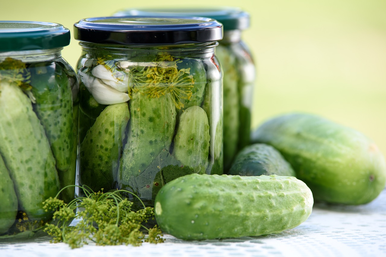 pickled-cucumbers-1520638_1280.jpg
