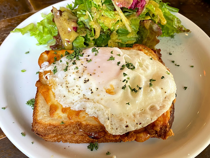 Croque-Madame At Cafe Kocsi