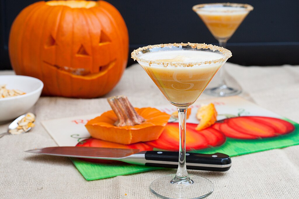 Pumpkin Martini With A Jack O' Lantern (15668298482)