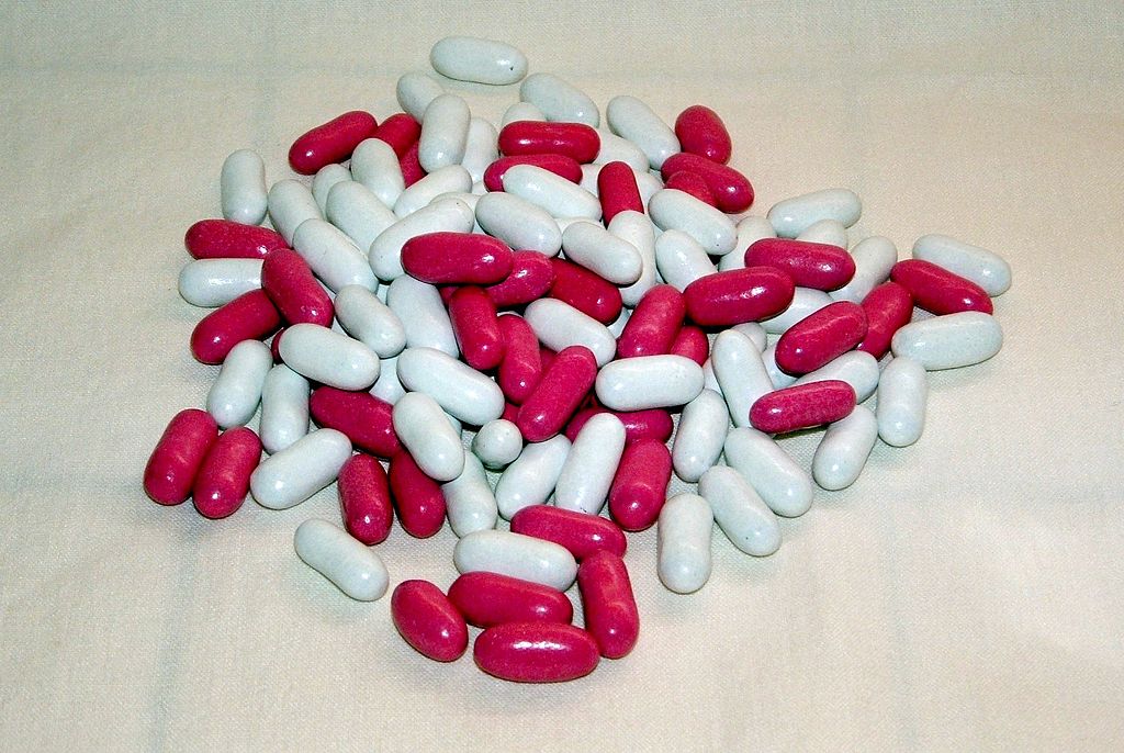 1024Px-Good & Plenty Licorice Candy