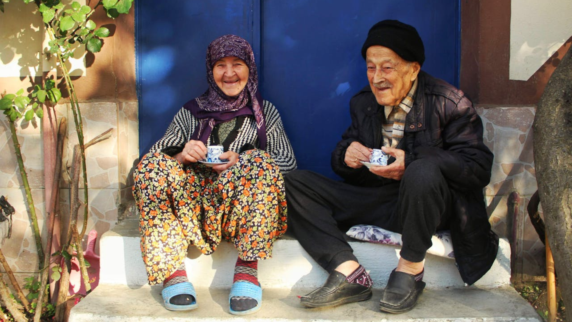 For Couples With Children, This Option Lets The Whole Family Get In On The Halloween Fun. Don Your Latex Superhero Suits And Pack The Kids For A Night Of Trick Or Treating And Fighting Crime. (39)