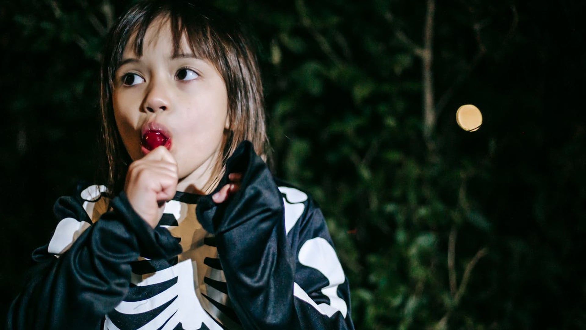 Pexels-Charles-Parker-5859698