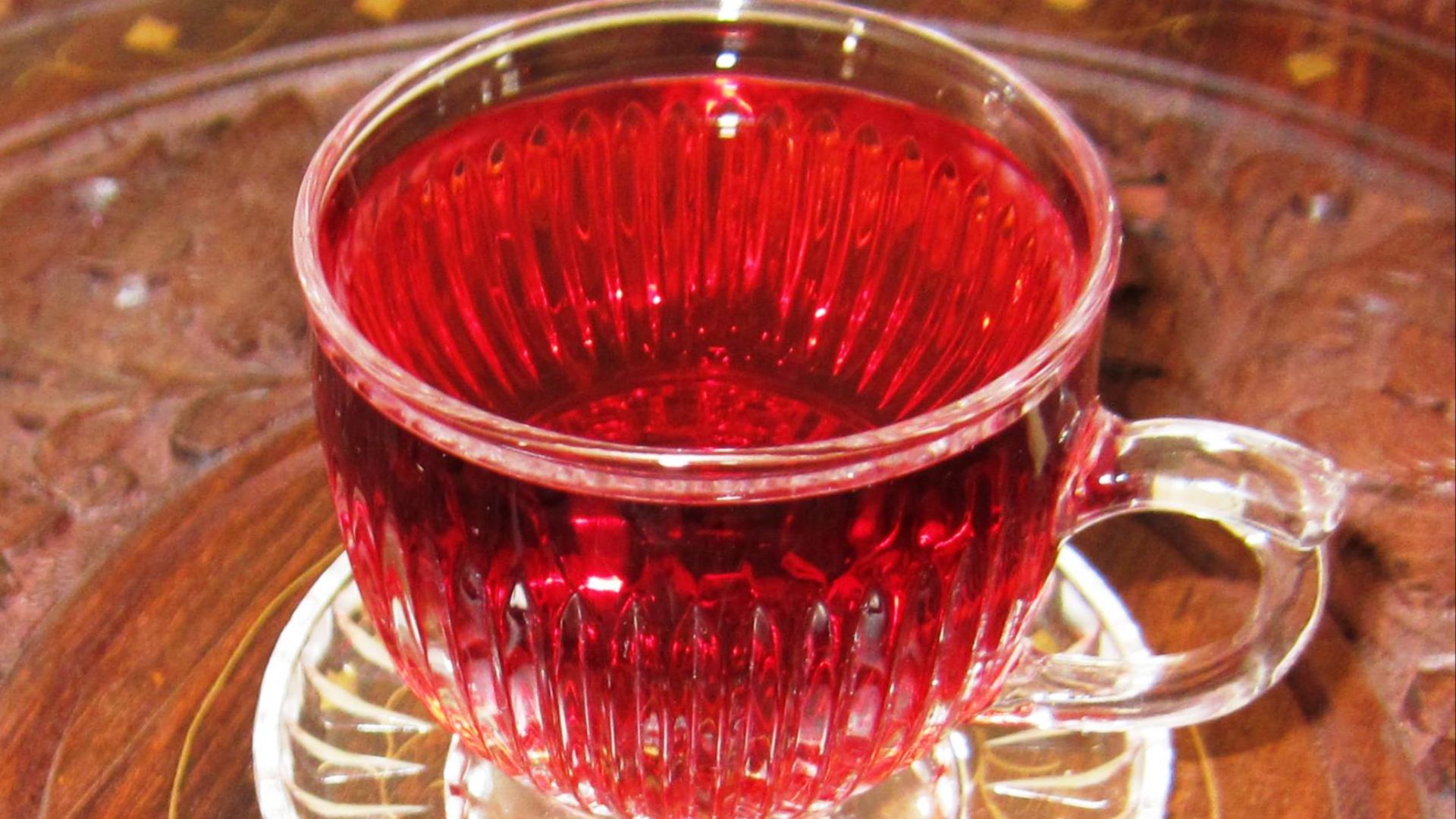 File:Chai torsh - Hibiscus tea.png