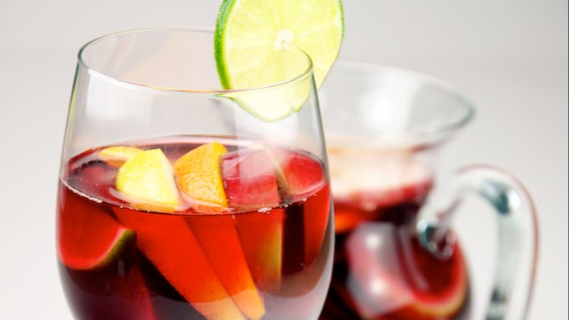 File:Red Wine Sangria with lemon, lime, apple, and orange served in a glass - Evan Swigart.jpg