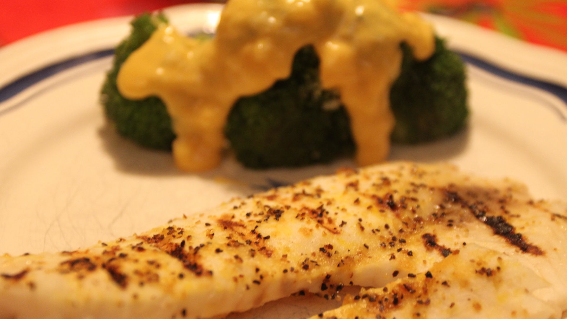 File:Fish with Lemon Herbs and Broccoli and Cheese Sauce (6622578067).jpg
