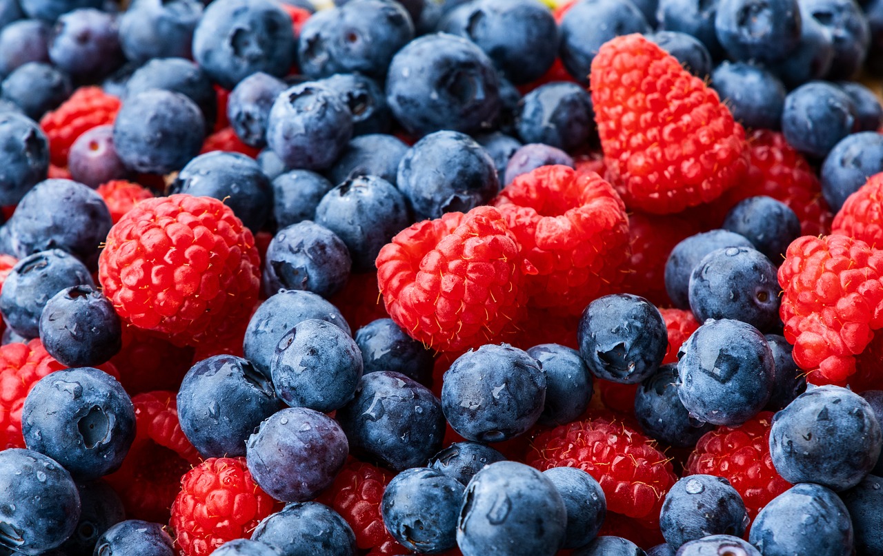 raspberries-5163781_1280.jpg