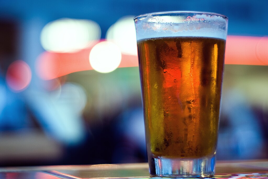 Airport Beerkeh - Flickr - Joel Olives