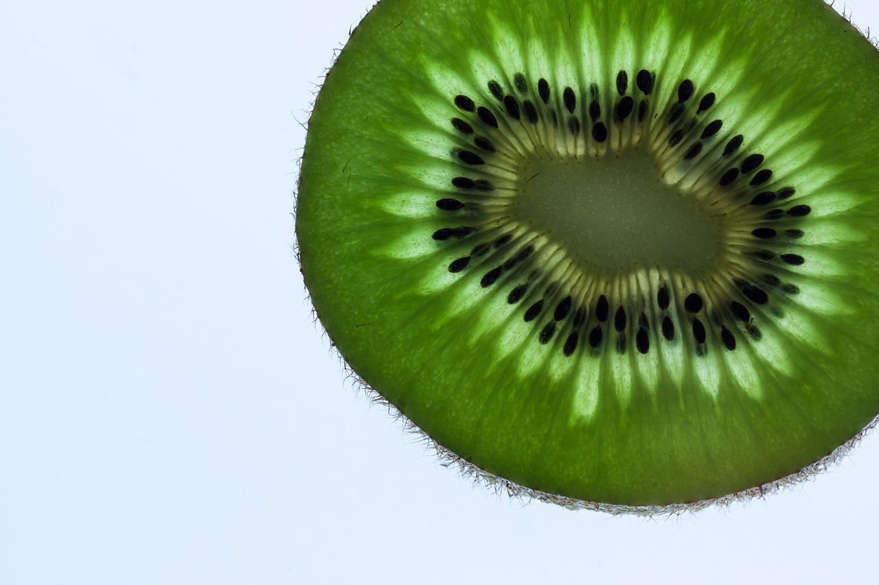 kiwi-1143717_1280-1.jpg