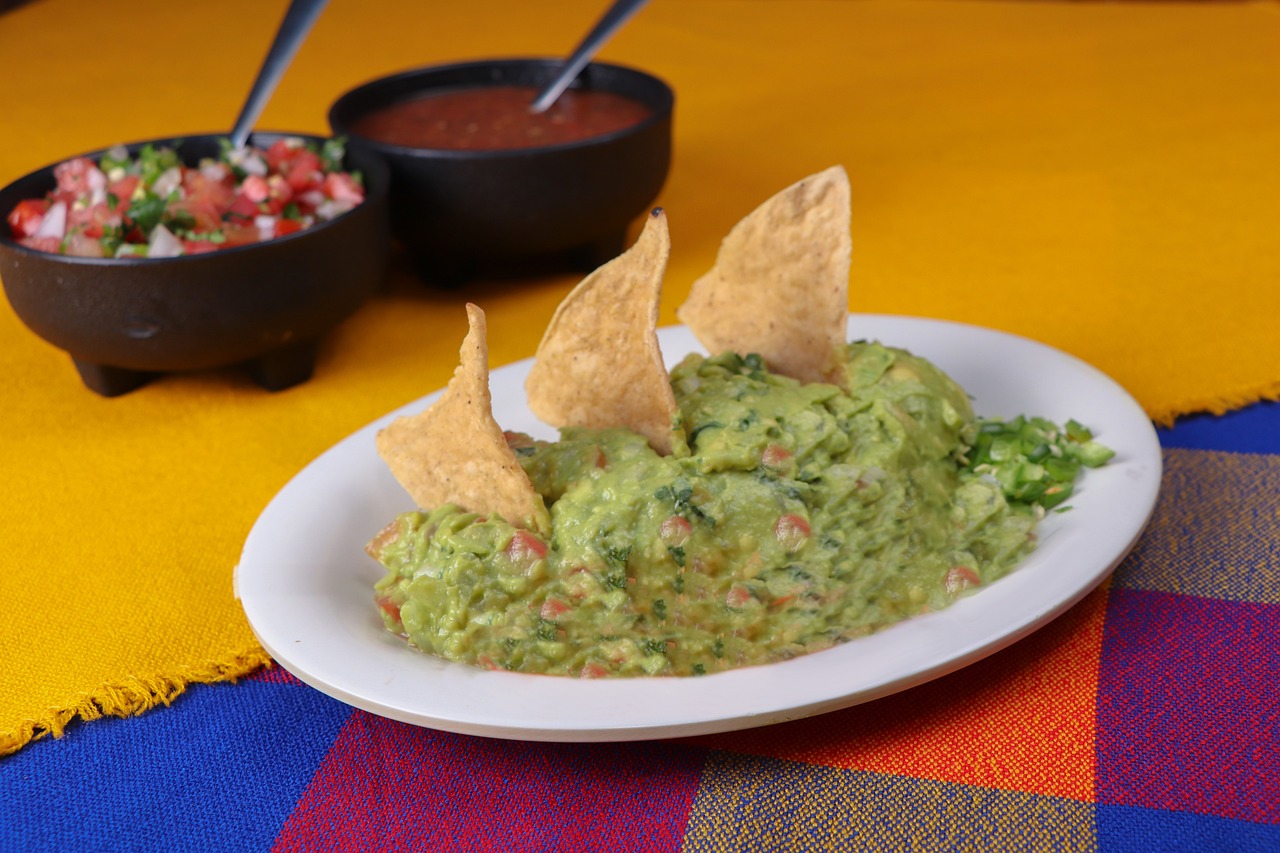 guacamole-5952155_1280.jpg