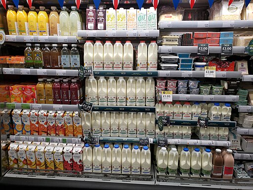 512Px-Juice And Dairy Section - M&S Simply Food, Brighton Station