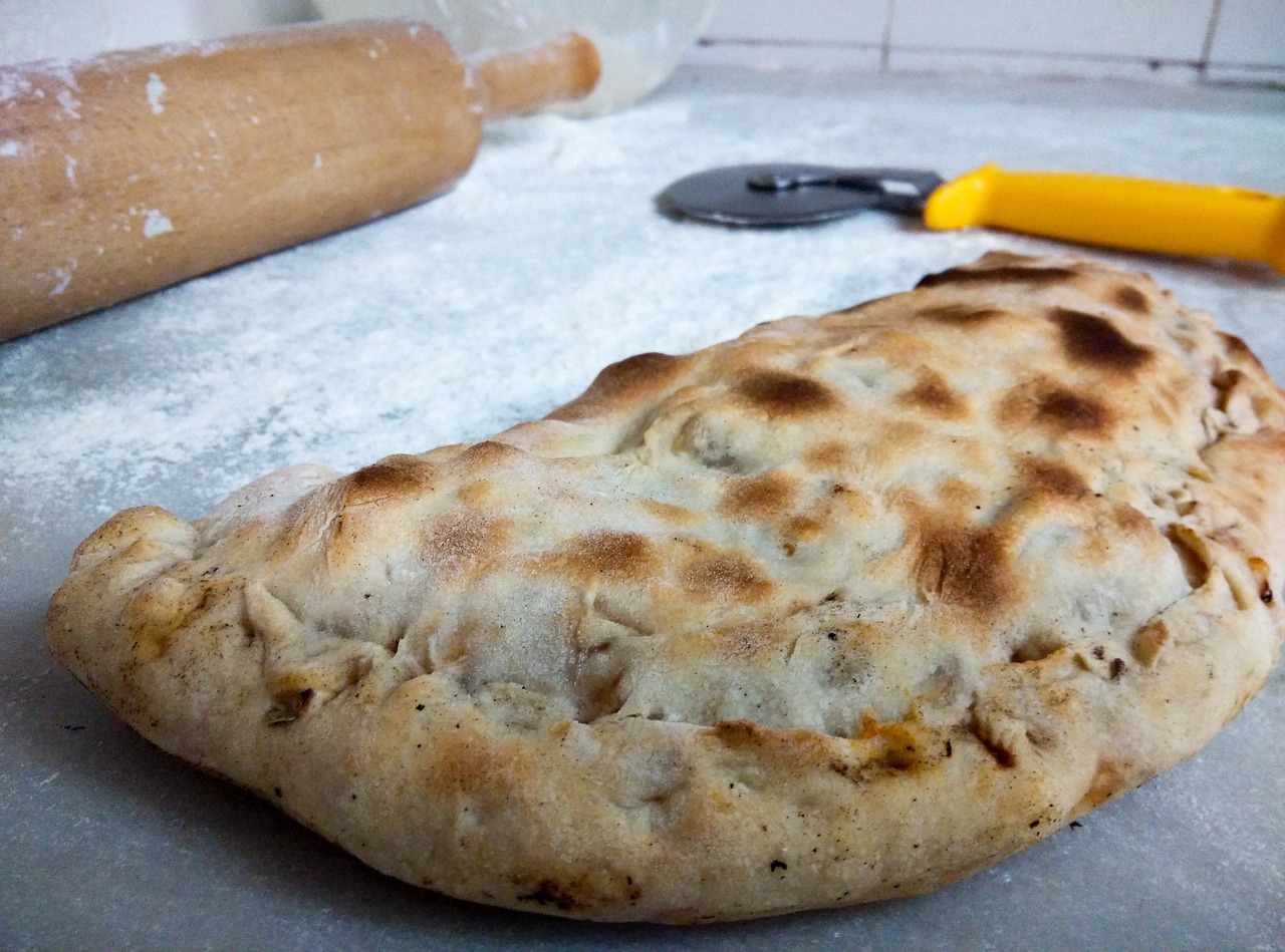 Calzone-1681229 1280