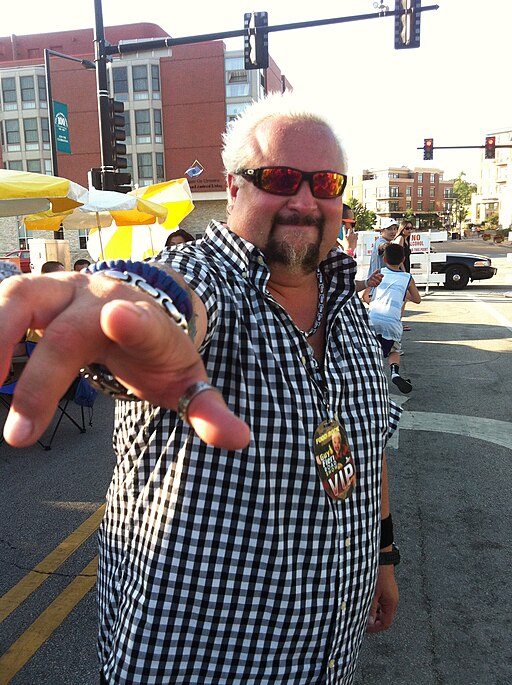 512Px-Guy Fieri