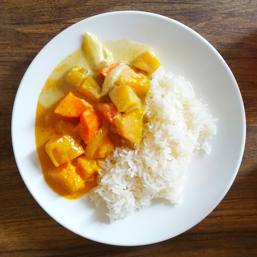 1024Px-Thai Yellow Curry With Jasmine Rice