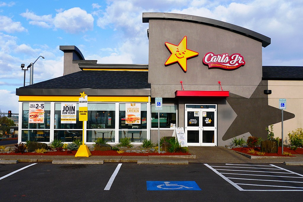 1024Px-A Carl's Jr. In Eugene, Oregon (52008608991)