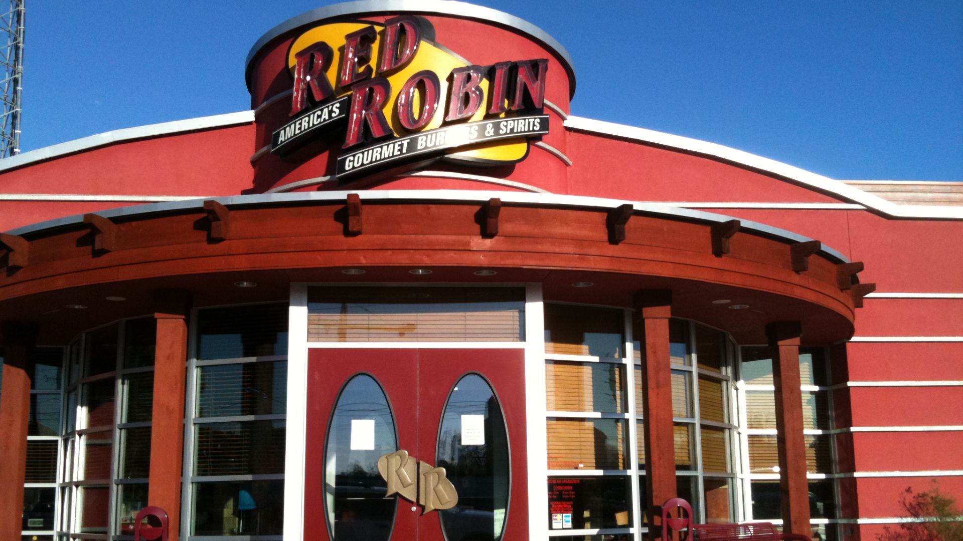 File:Red Robin (5424910332).jpg