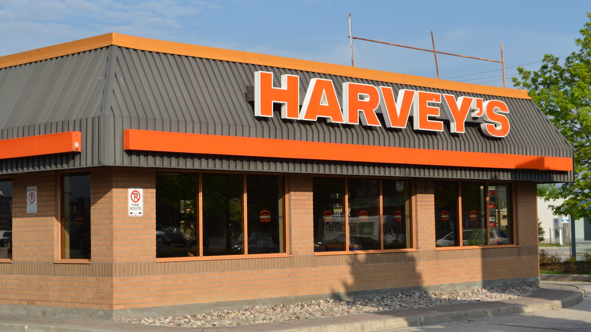 File:648DixonHarveys.jpg