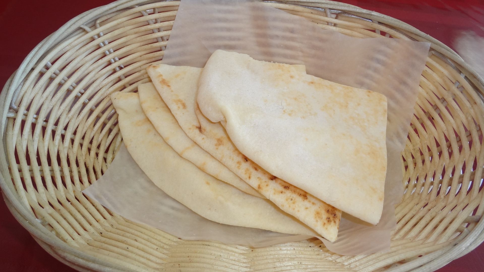 File:Pita (bread).JPG