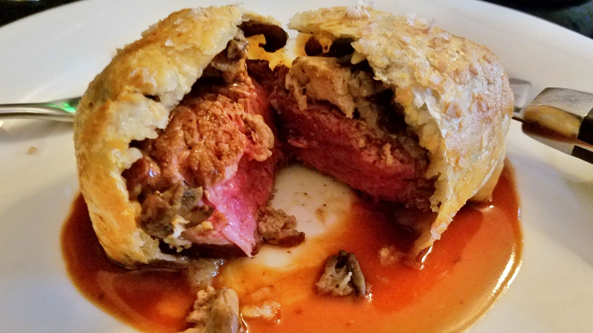 File:Beef Wellington - Boston, MA - 20191207 130555.jpg