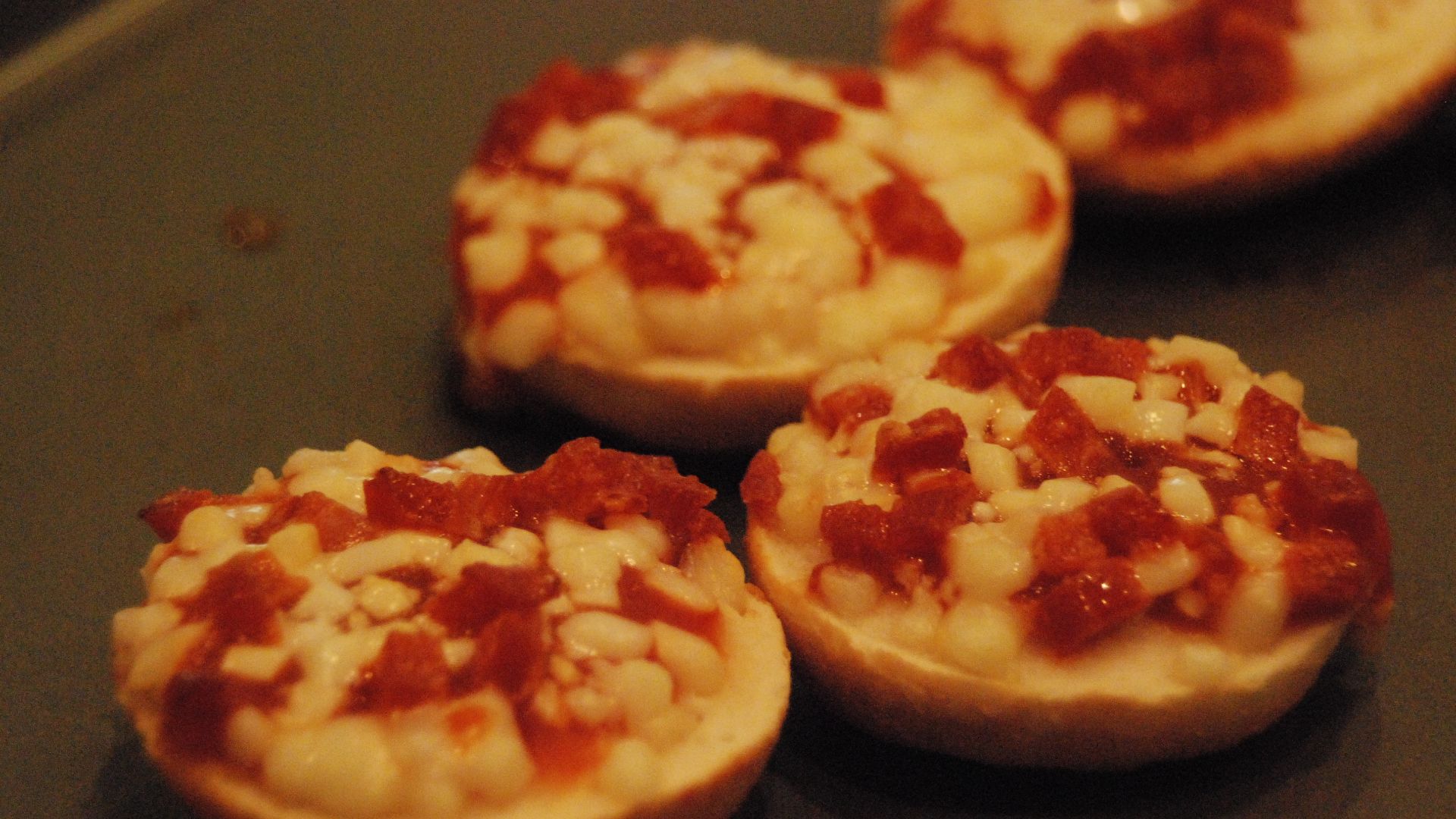 File:Bagel bites pepperoni.JPG