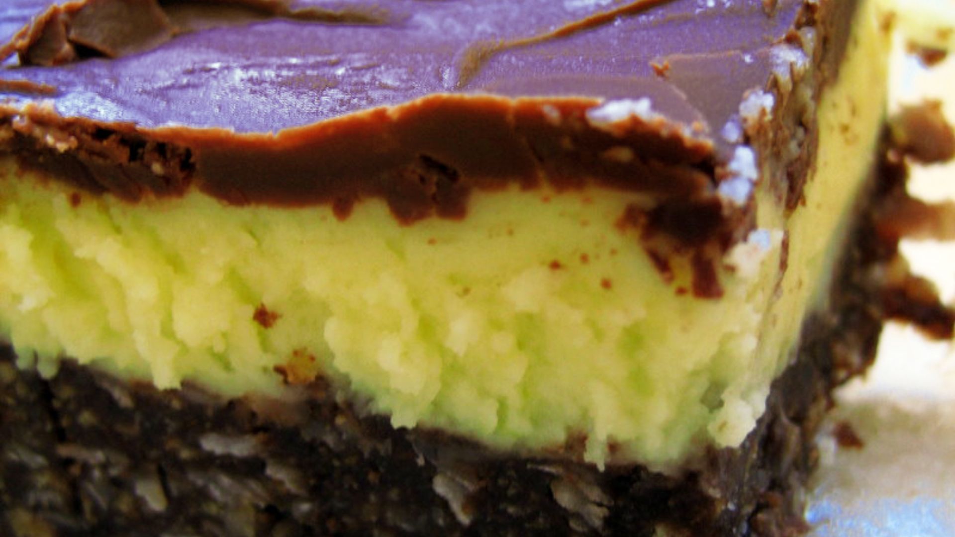 File:Nanaimo Bar close.jpg