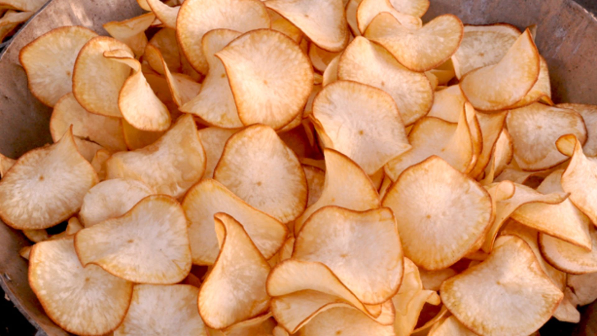 File:Deep Fried Cassava Chips.jpg