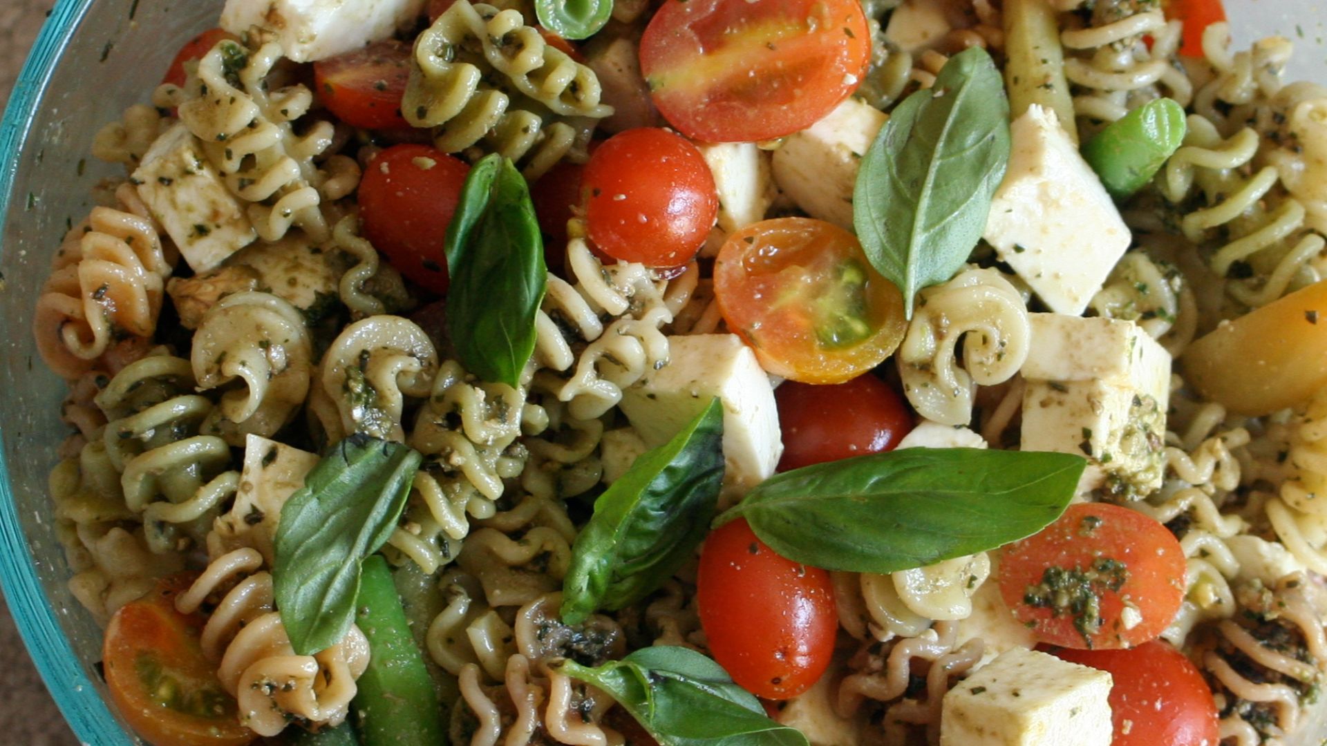 File:Pesto Pasta Salad.jpg