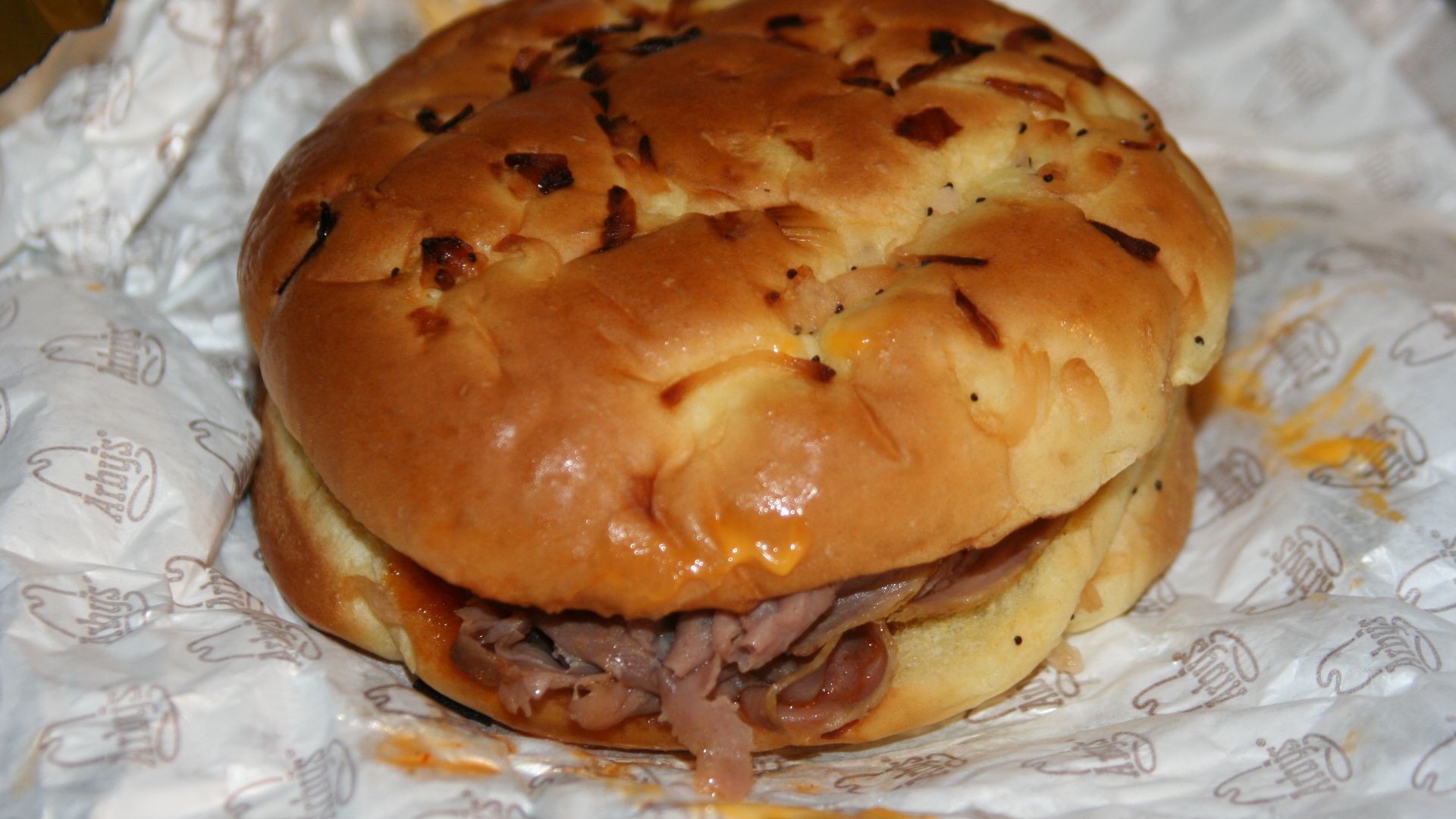 File:Arby's cheddar melt.jpg