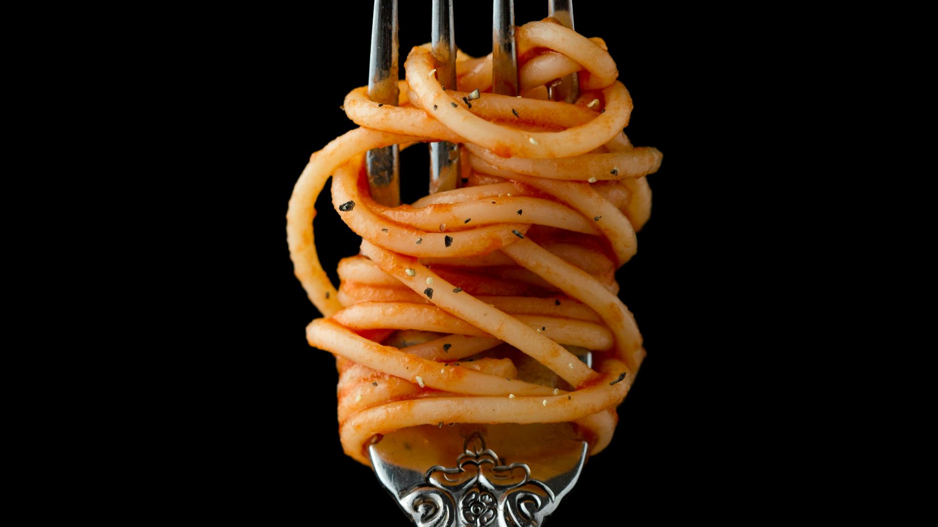 fork with spaghetti