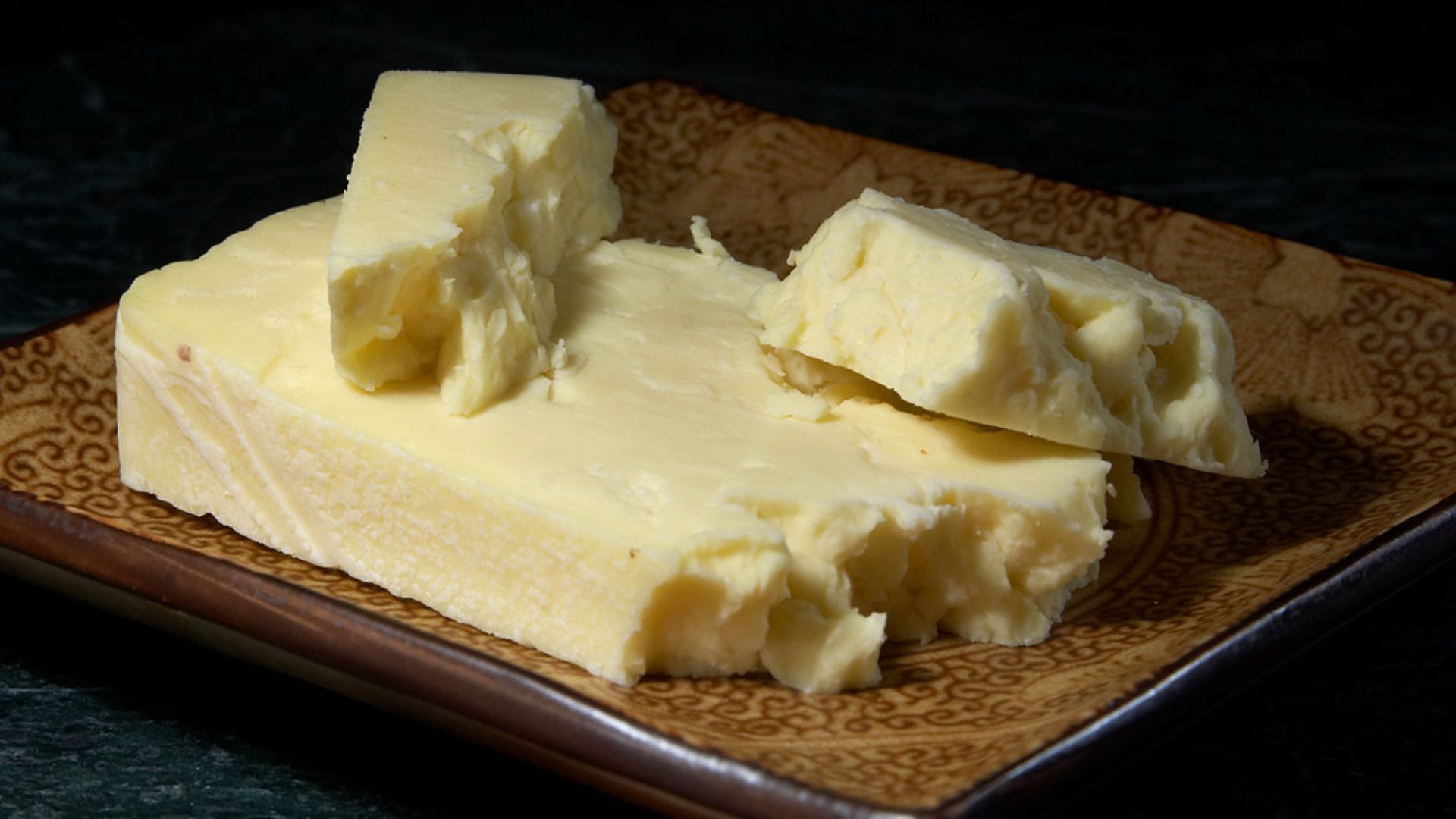 File:Wensleydale cheese 2.jpg