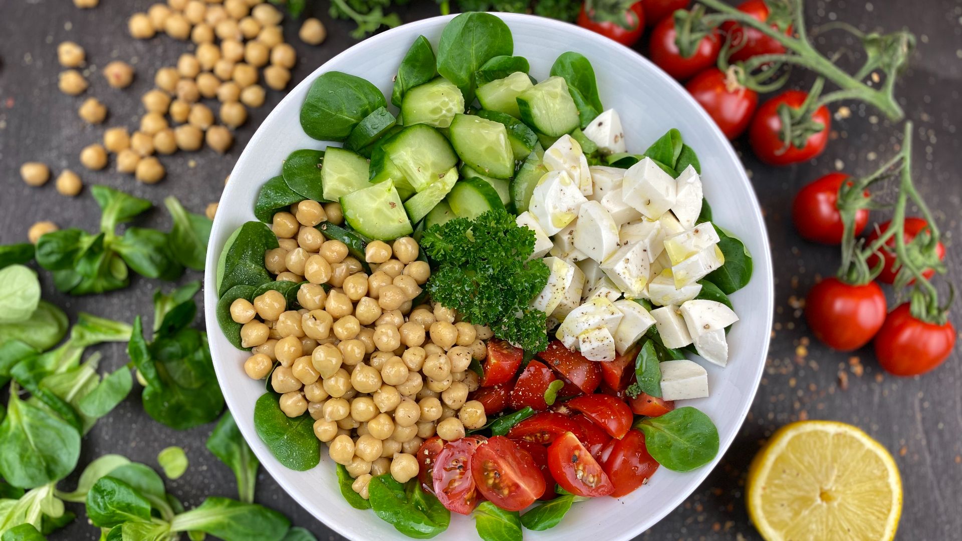 File:Colorful healthy Chickpea Salad - 49859083608.jpg