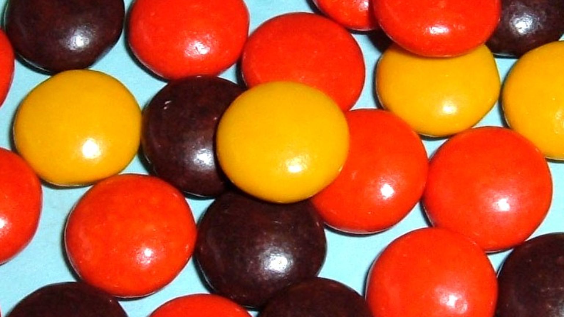 File:Reese's Pieces.jpg