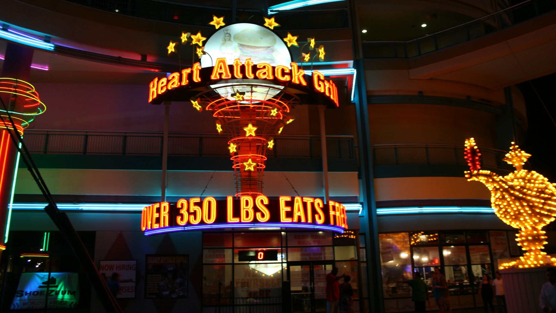 File:Heart Attack Grill, Las Vegas.JPG