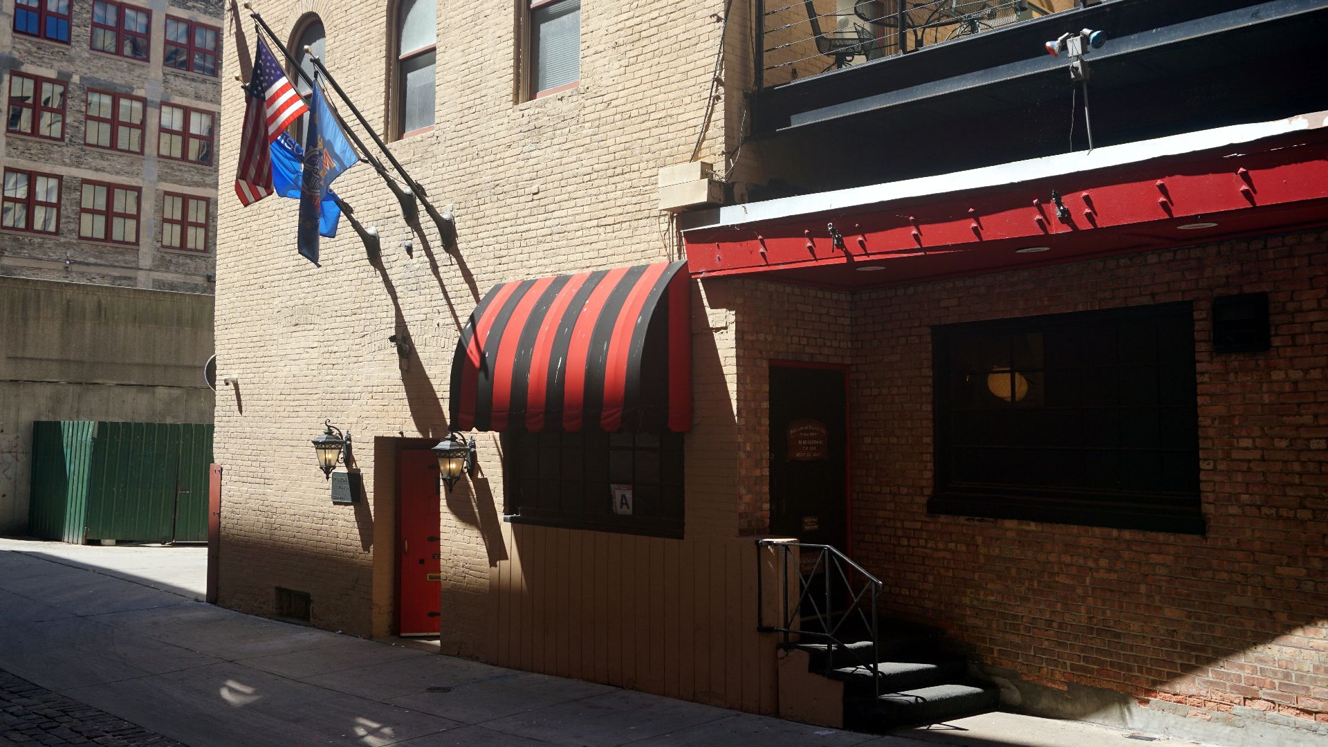 File:Milwaukee July 2022 044 (SafeHouse).jpg