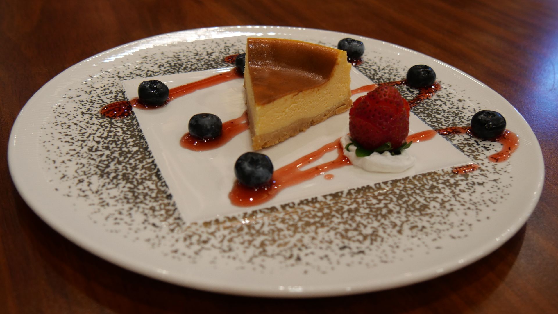 File:A NYC Cheesecake from GF Bistro Tsuen Wan.jpg
