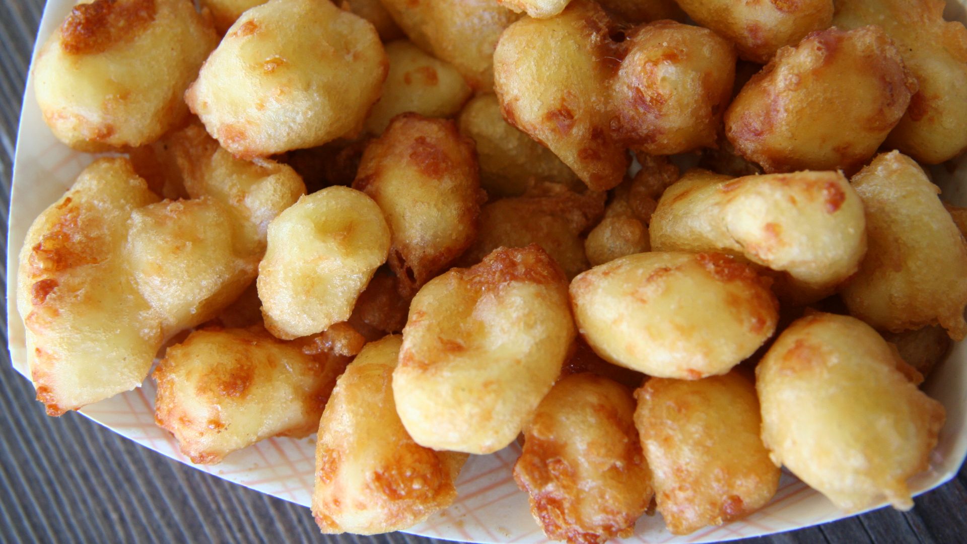 File:FriedCheeseCurds.jpg