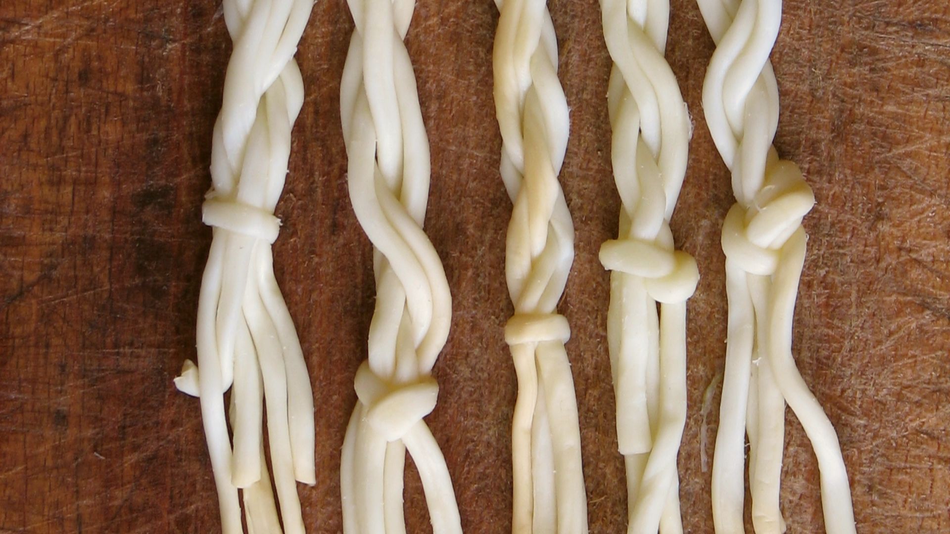 File:Údený korbáčik (Slovakia).jpg