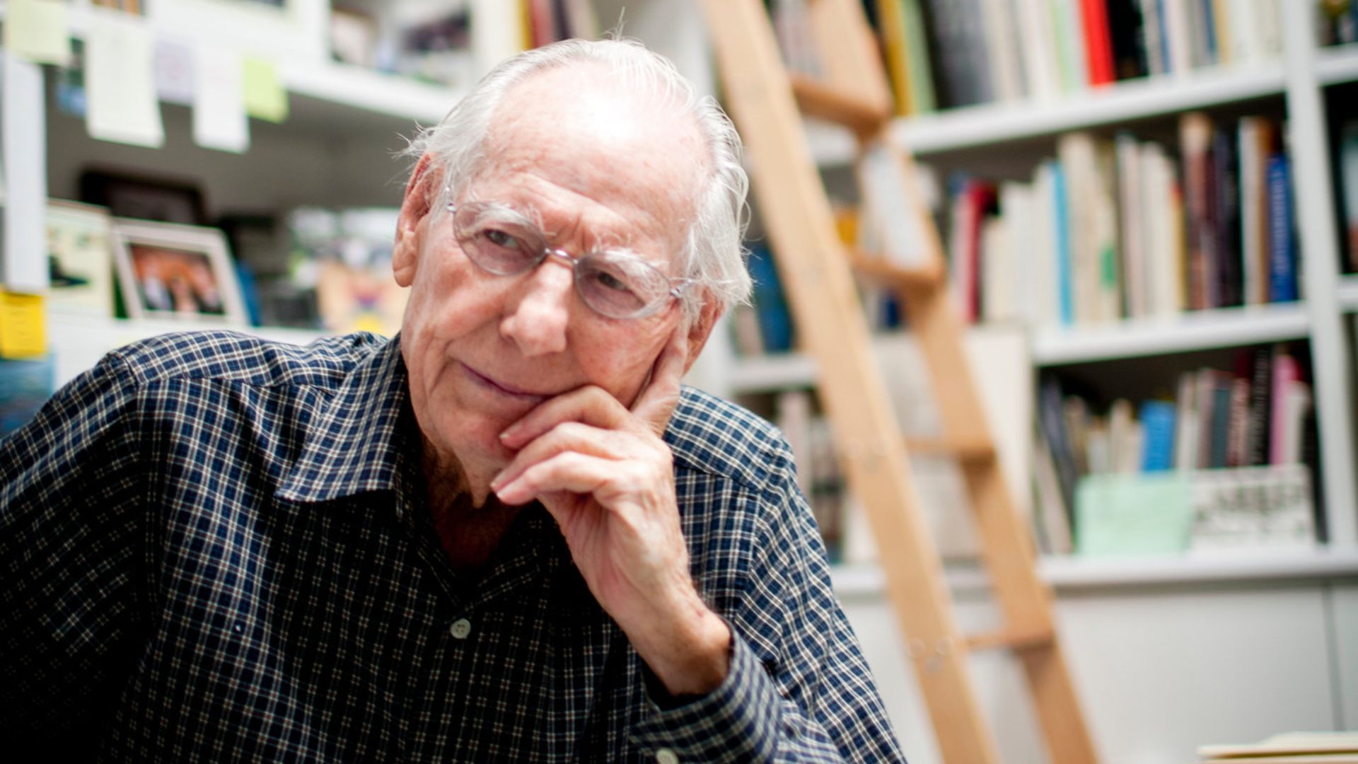 File:Merlin 38931052 87a896d5-6fa6-45b0-be63-c53ef1c385b5-superJumbo.jpg