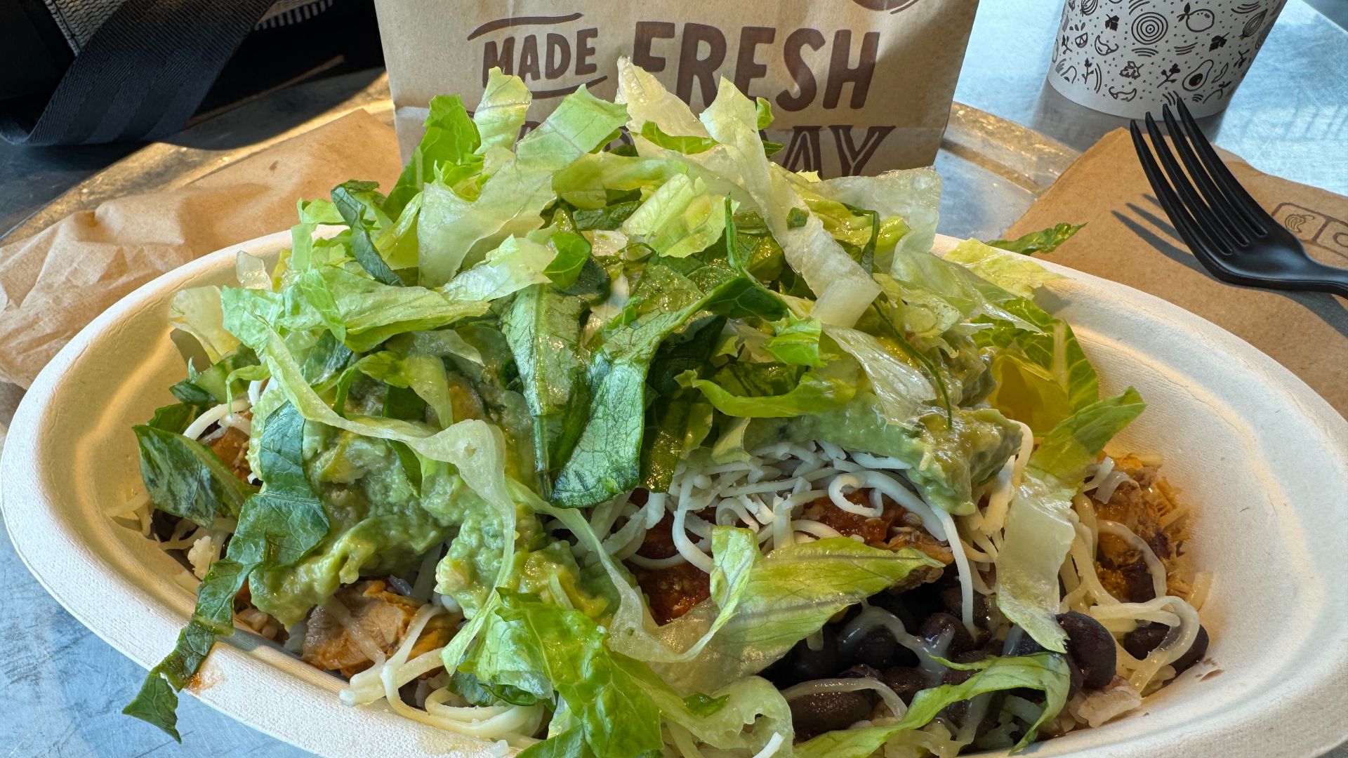 File:Chipotle burrito bowl - October 2024 - Sarah Stierch.jpg