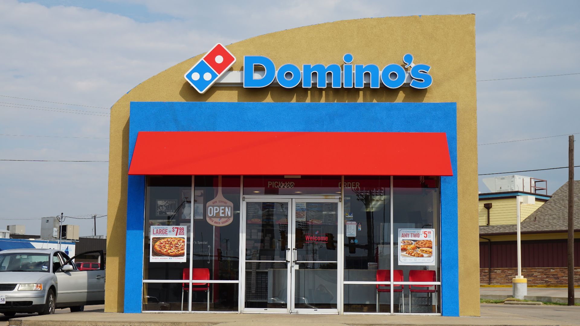 File:Commerce August 2015 24 (Domino's).jpg