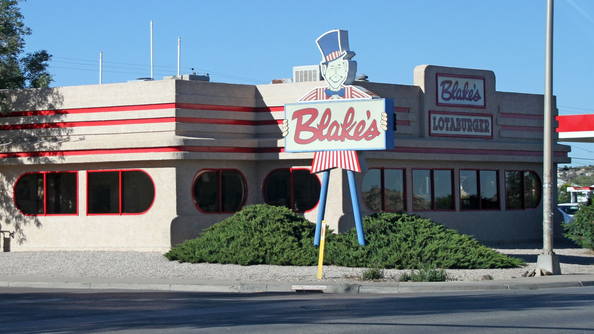 File:Blake's Lotaburger (14915387563).jpg