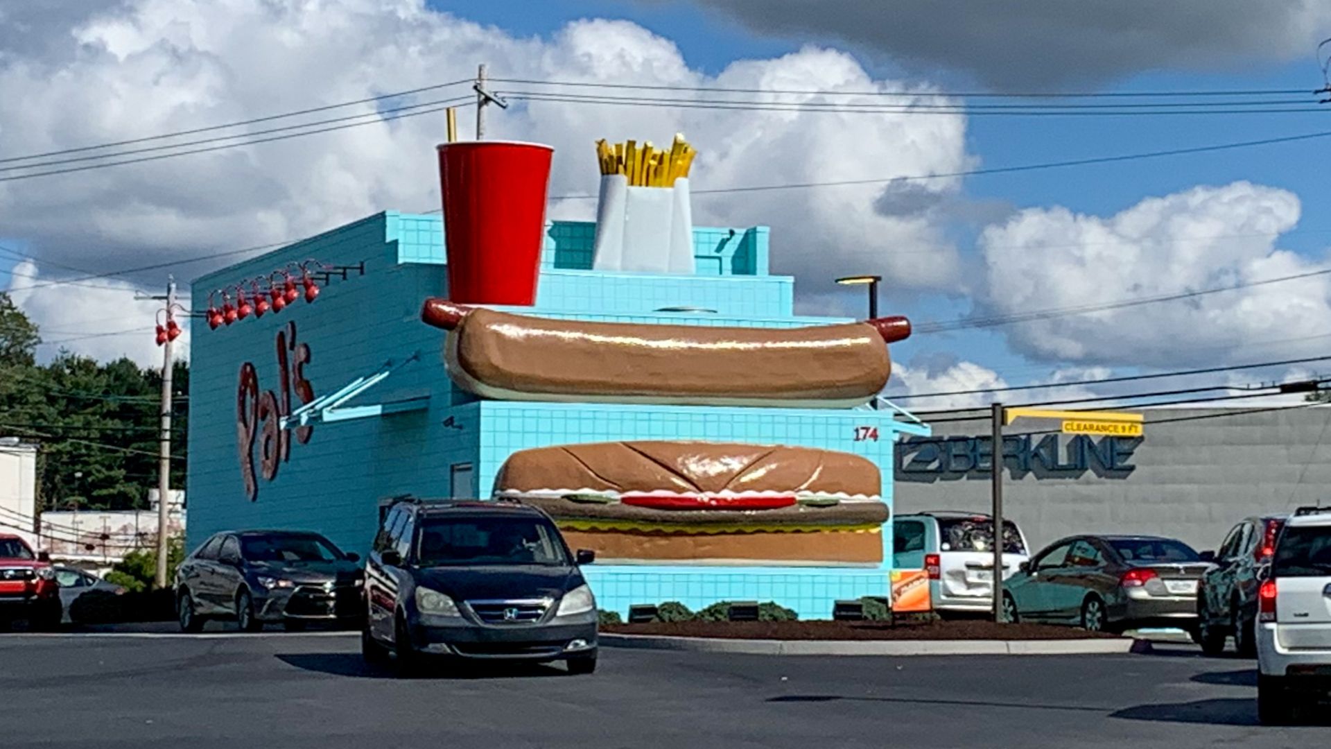 File:Pal’s 28 - Morristown, TN.jpg