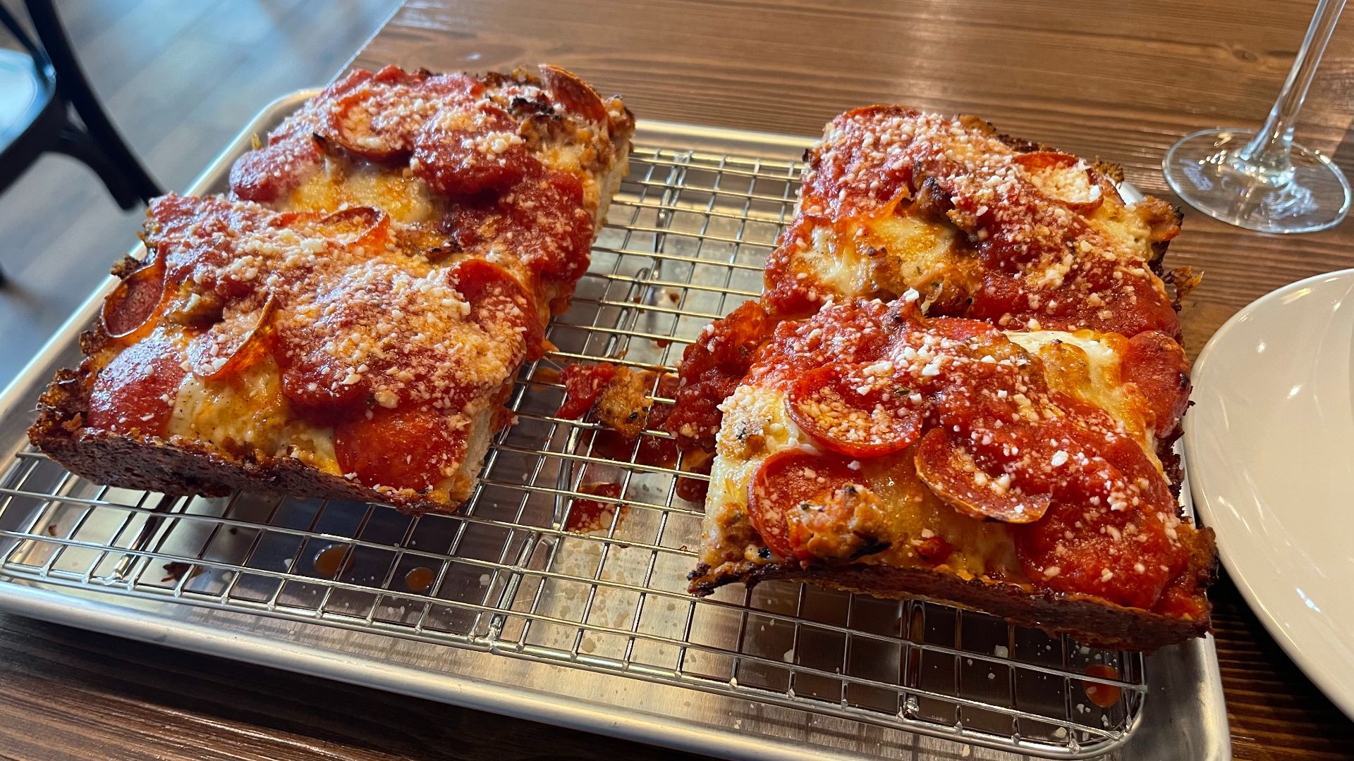 File:Croccante Pizza - April 2023 - Sarah Stierch 06.jpg