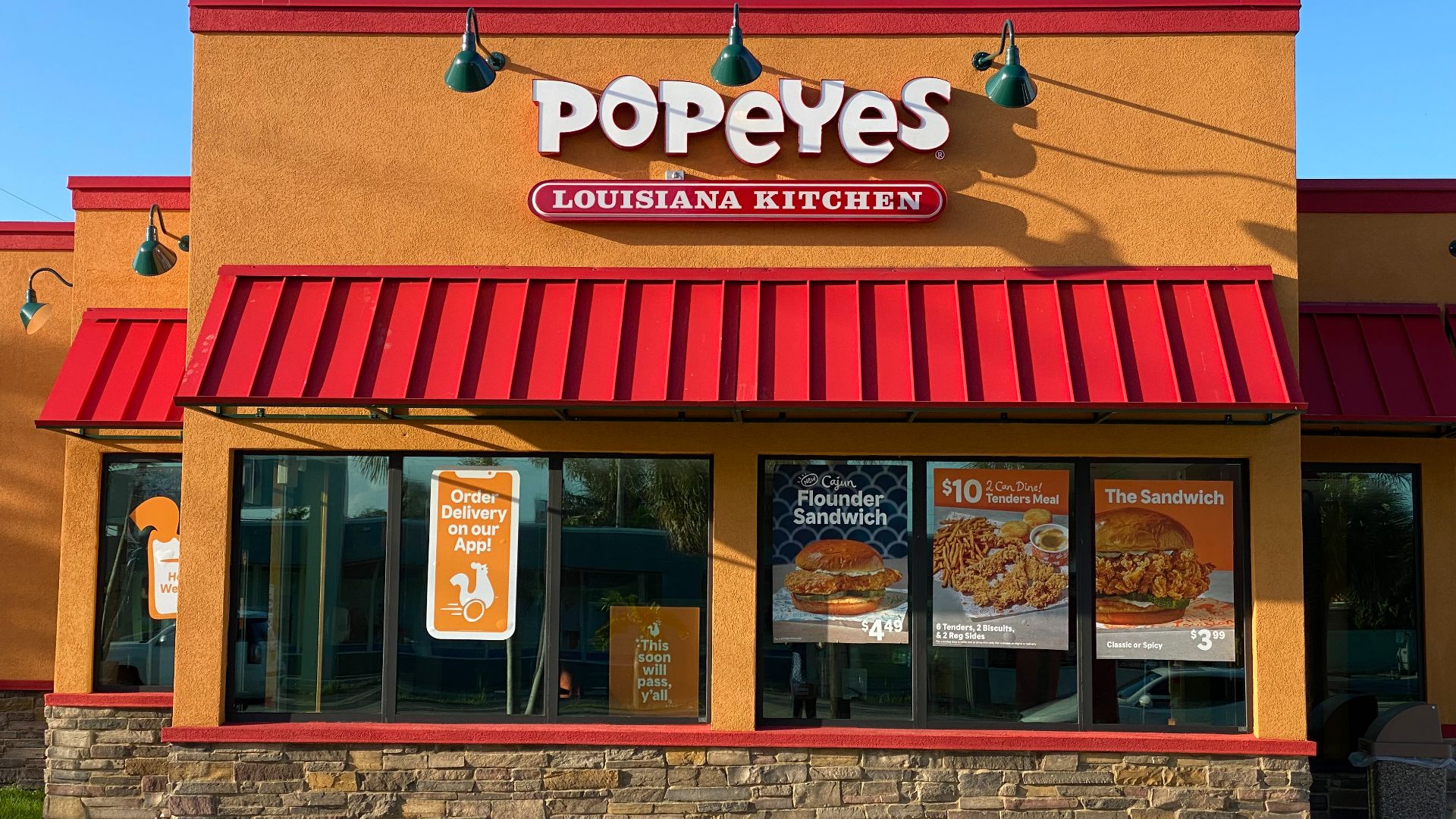 File:Popeyes Louisiana Kitchen (51195358373).jpg