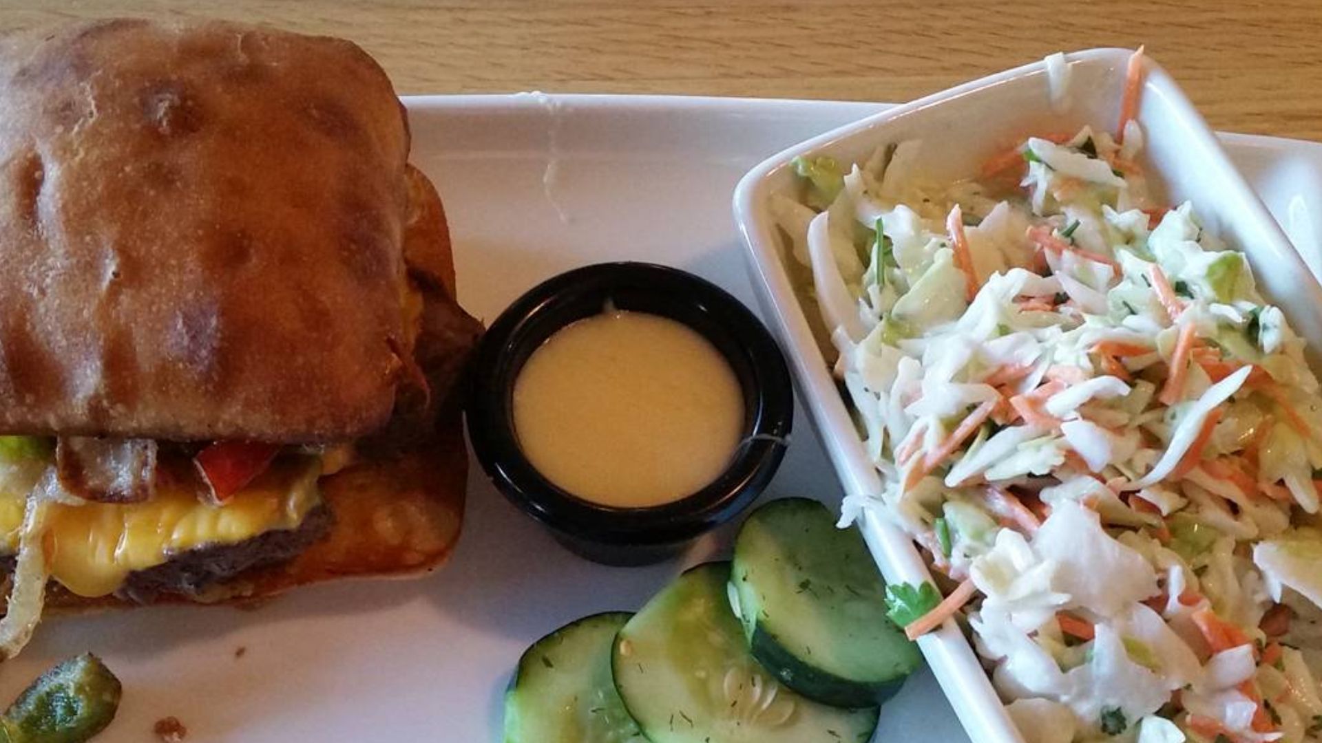 File:Brew Pub Philly, Applebee's.jpg