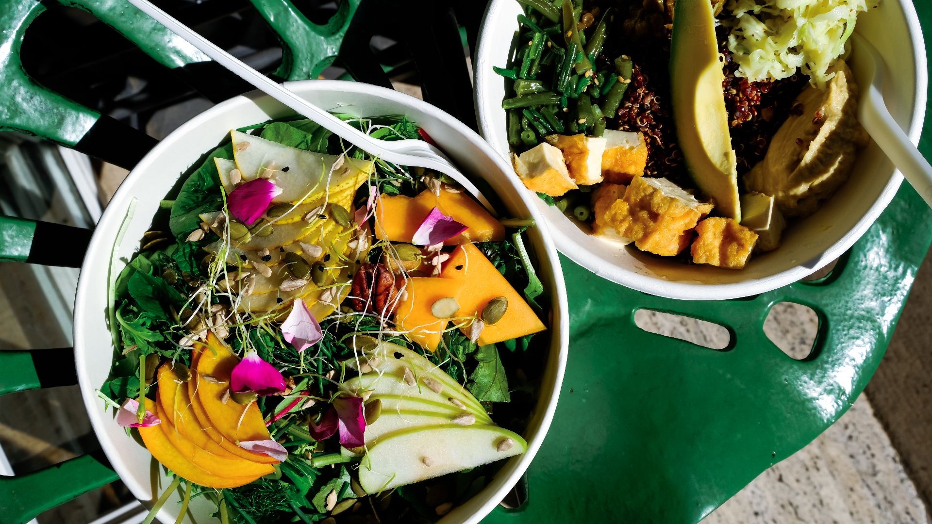 File:Healthy salad bowl (42231145040).jpg