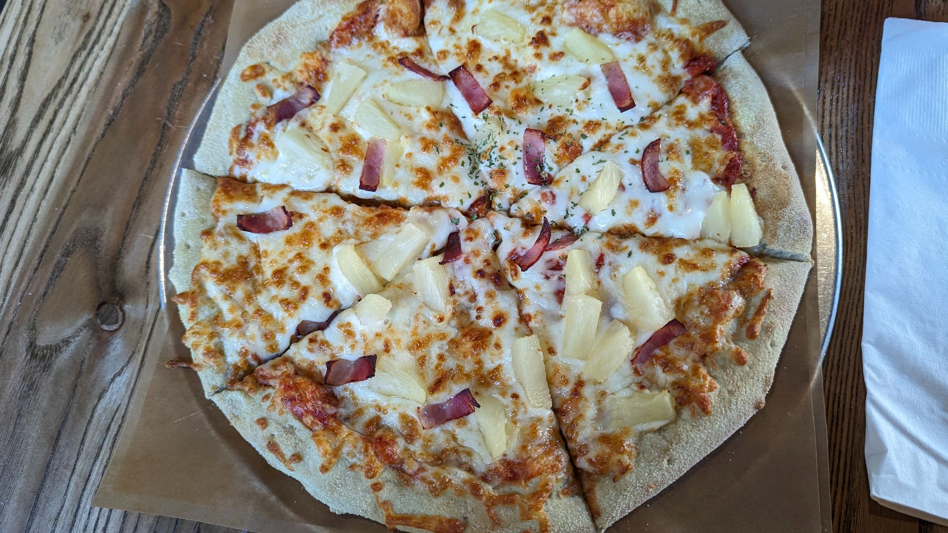 File:Hawaiian pizza in Toronto (2024-04-07).jpg