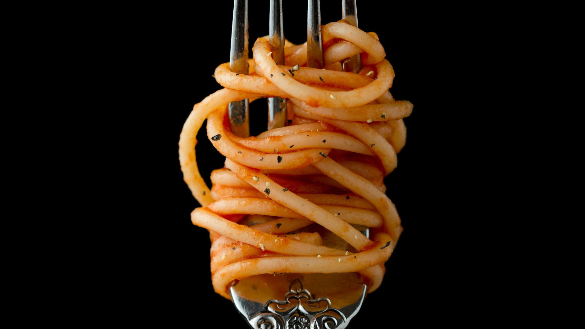 fork with spaghetti
