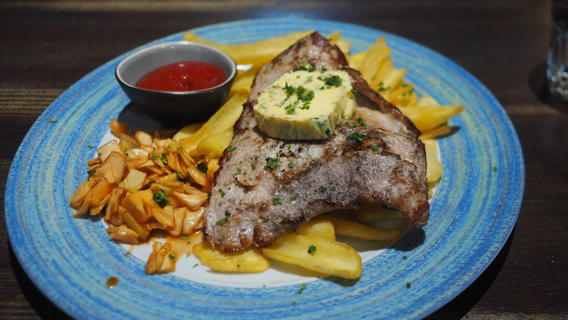 File:Minute steak at restaurant West Side Story.jpg