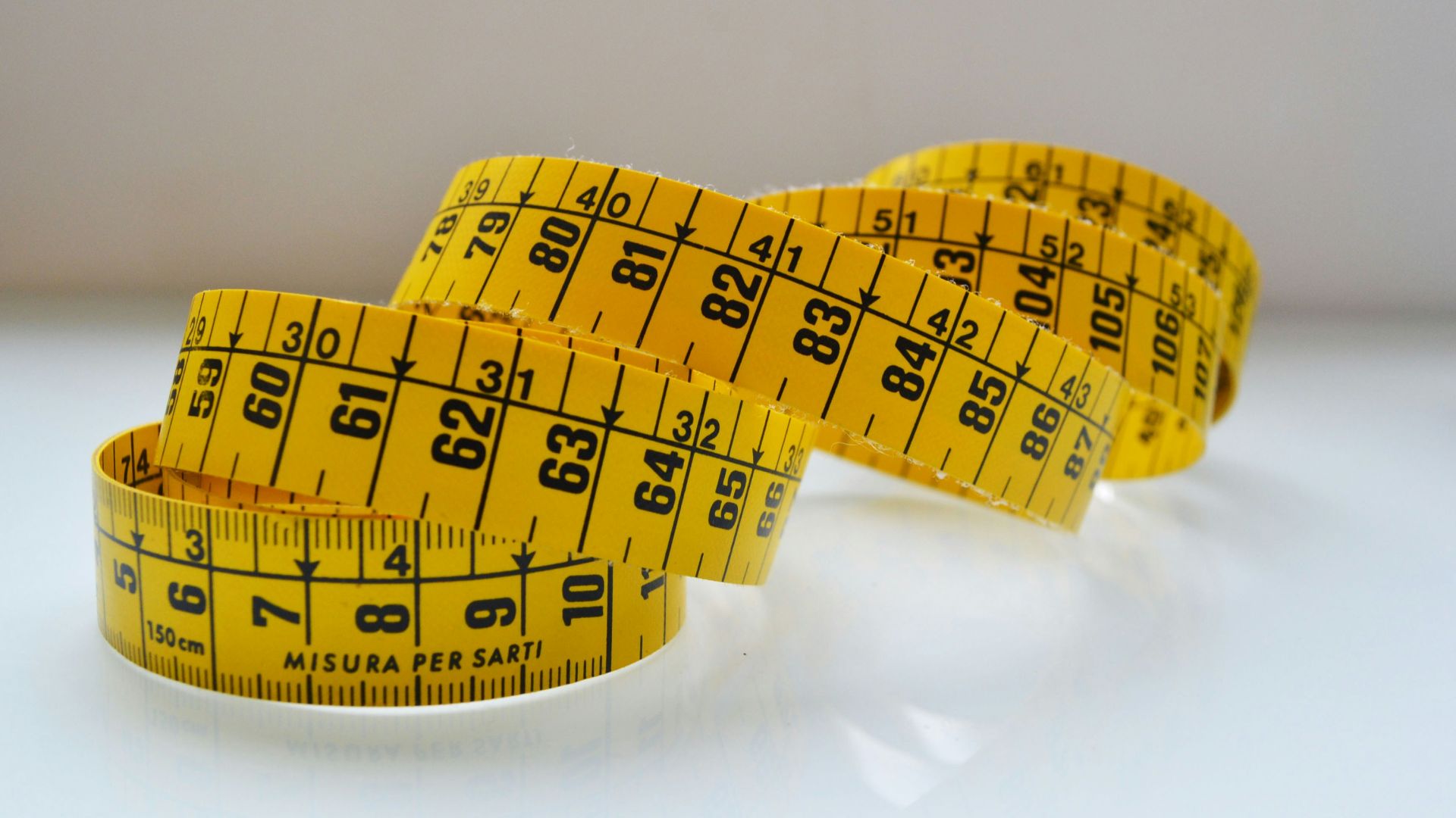 yellow and white checkered textile