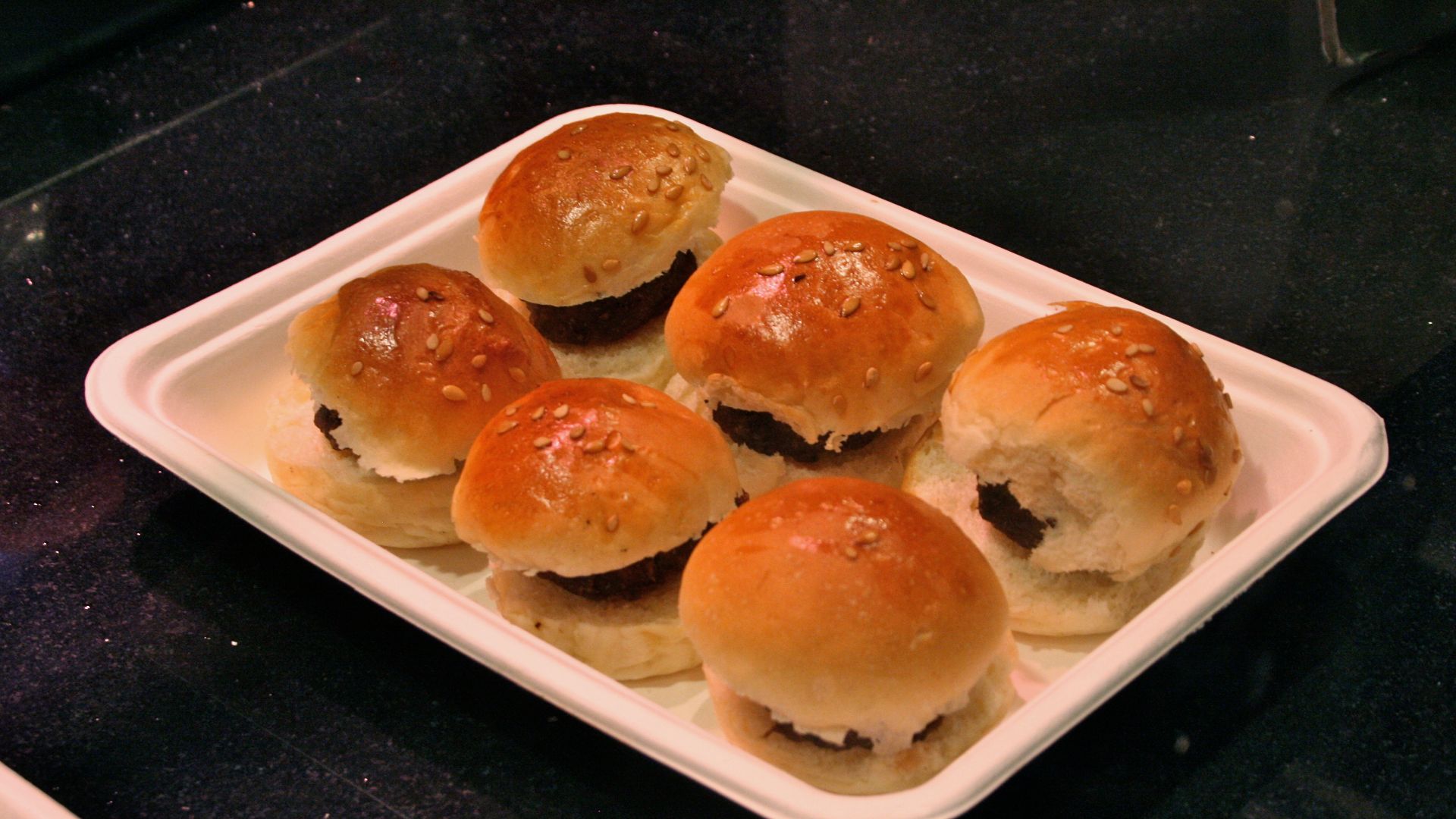 File:Mini-Hamburguesas (MM).JPG